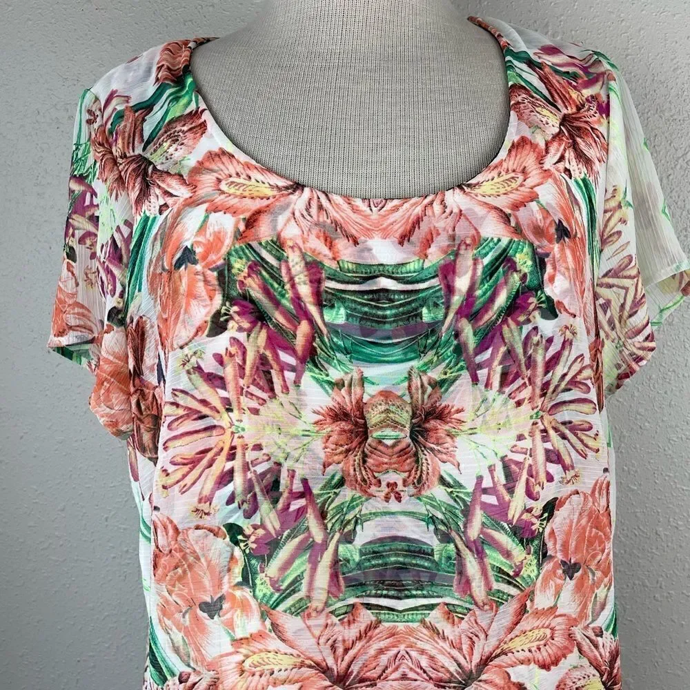 Style & Co. Floral Tunic Top Size M EUC